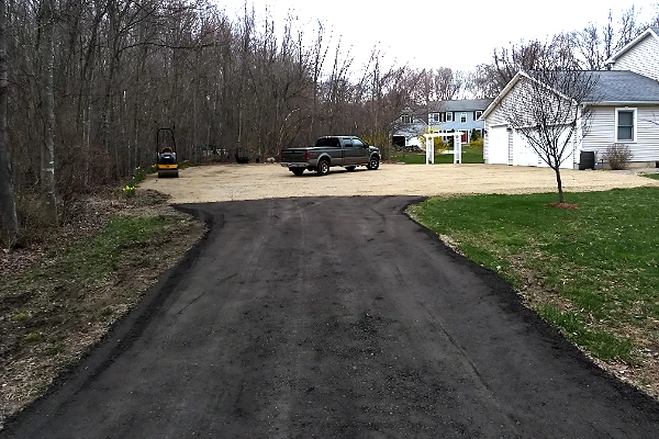 Asphalt Driveway Repair & Installation